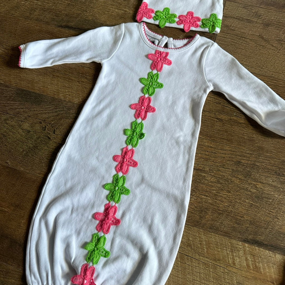 Baby Mud Pie Bodysuit 3-6 Months White Pink Green Floral - Picture 8 of 15
